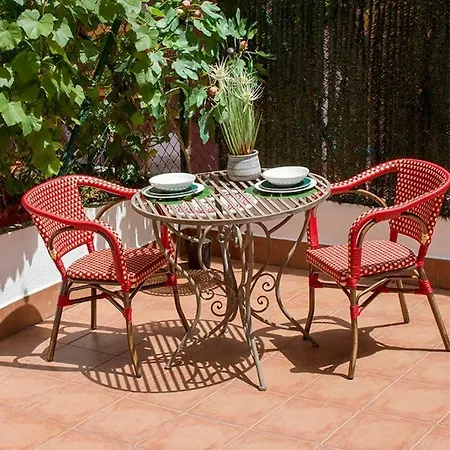 Apartamento English House In By Apartelier